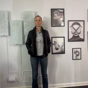 Ellen Tracy Women's Black Bomber Jacket